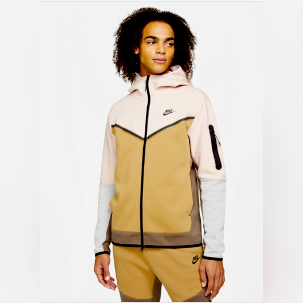 Nike Tech Fleece Hoodie - Pink/Driftwood (Authentic)